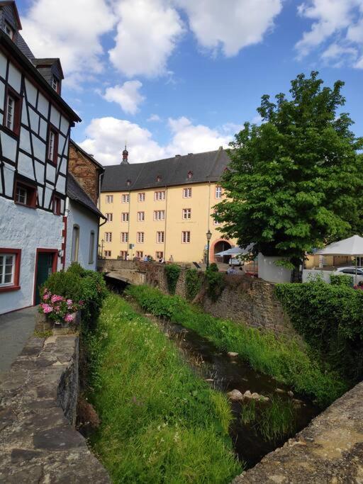 Das Hideaway Zum Seele Baumeln Lassen ! Bad Muenstereifel Dış mekan fotoğraf